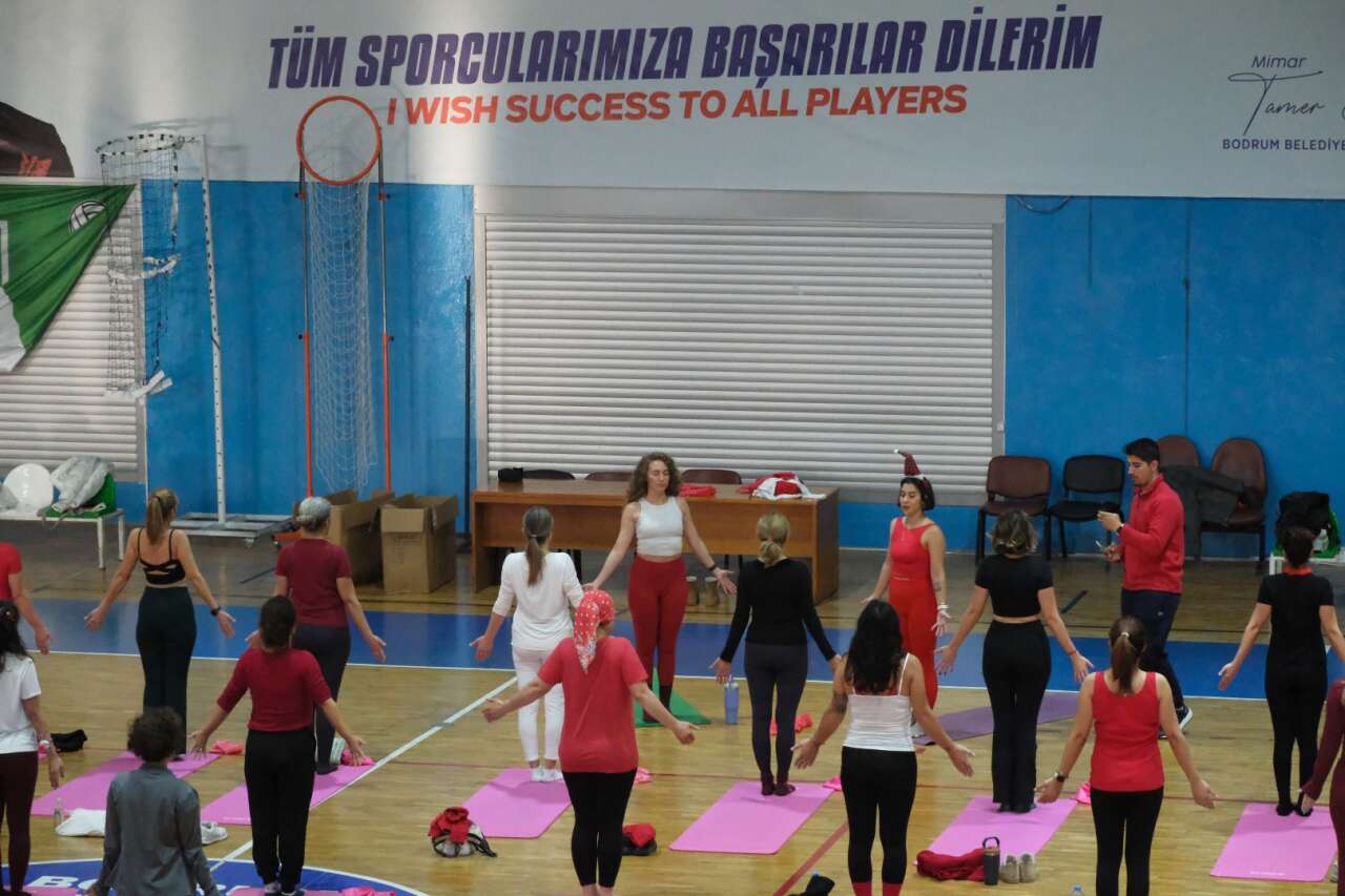 Bodrum’da 2025’i Pilates ve Yoga ile Uğurladılar 3